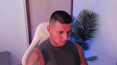 markus... Y online show from 10/25/25, 03:07