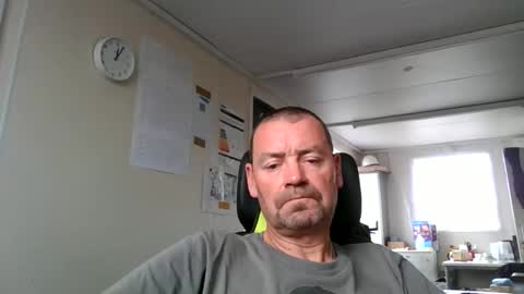 Snapshot of markyhowudoin chatting on 09/28/25, 11:04 markyhowudoin online show from 09/28/25, 11:04