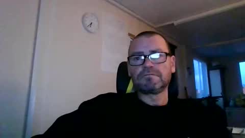 Snapshot of markyhowudoin chatting on 11/01/25, 06:37 markyhowudoin online show from 11/01/25, 06:37