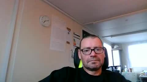 Snapshot of markyhowudoin chatting on 11/02/25, 07:11 markyhowudoin online show from 11/02/25, 07:11