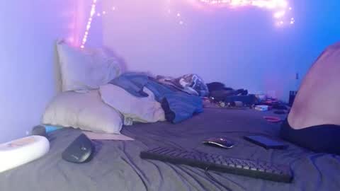 markymark101825061 online show from 01/23/25, 08:57