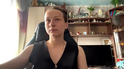 Snapshot of marlenahuit chatting on 06/28/26, 05:35 Lena online show from 06/28/26, 05:35