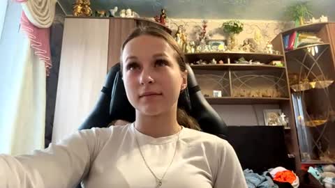 Snapshot of marlenahuit chatting on 07/15/26, 02:39 Lena online show from 07/15/26, 02:39