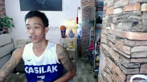 Snapshot of marlmoreno10 chatting on 06/14/26, 05:42 marlmoreno10 online show from 06/14/26, 05:42