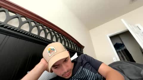 marlonnolascotabora15 online show from 04/18/26, 08:31