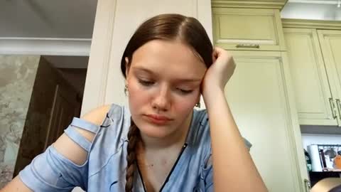 Snapshot of marloosburn chatting on 07/16/26, 10:10 MarloOsburn online show from 07/16/26, 10:10