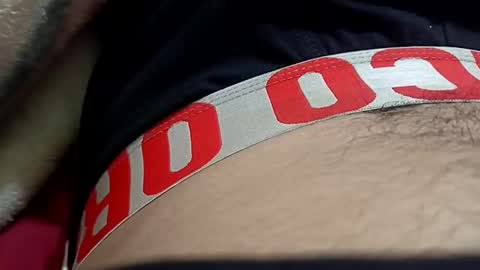 Snapshot of marocreda33 chatting on 02/05/25, 08:35 marocreda33 online show from 02/05/25, 08:35