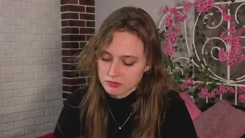 Andriella online show from 04/13/26, 06:02