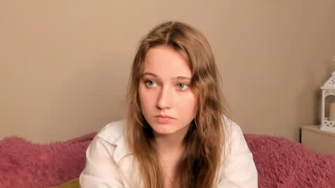 Andriella online show from 04/23/26, 12:29