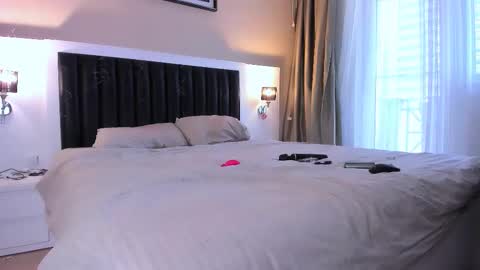 Snapshot of marrena_a chatting on 02/23/26, 08:44 -- Mari -- online show from 02/23/26, 08:44