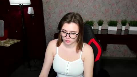 Marrie online show from 03/12/25, 01:30