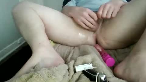 Snapshot of marriedbutcurious6996 chatting on 02/15/26, 05:53 marriedbutcurious6996 online show from 02/15/26, 05:53