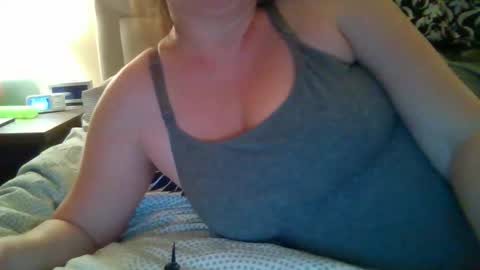 Jess and Nick online show from 12/23/24, 03:29