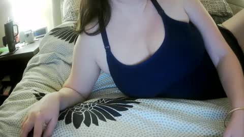 Jess and Nick online show from 02/22/25, 03:56