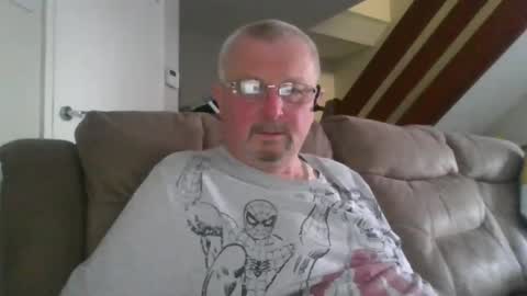 Snapshot of marrrrc chatting on 03/05/25, 09:49 marrrrc online show from 03/05/25, 09:49