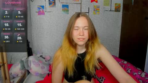 Snapshot of marryjanes chatting on 09/29/25, 01:16 marryjanes online show from 09/29/25, 01:16