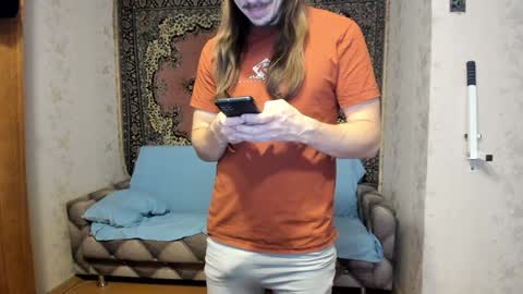 Alan online show from 01/12/25, 05:24