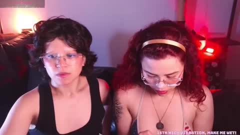 Snapshot of marsdoll chatting on 01/13/26, 12:16 Marsdoll online show from 01/13/26, 12:16