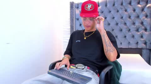 MARSHALL online show from 04/11/26, 01:15