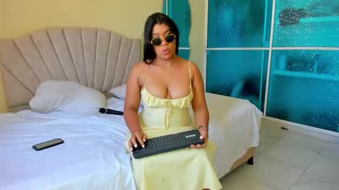 marsmith_1 online show from 03/08/26, 04:22