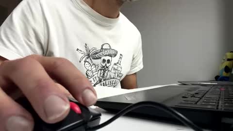 marsupilami_82_ online show from 12/15/25, 08:18