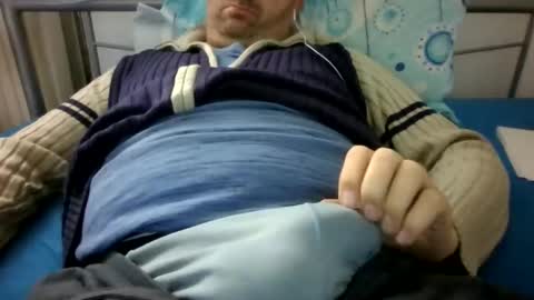 Martin83 online show from 11/08/25, 01:00