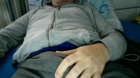 Martin83 online show from 11/15/25, 12:02