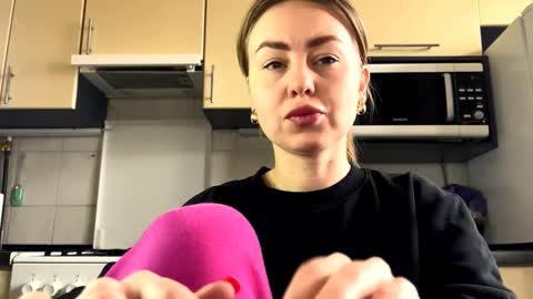 Snapshot of martaluna_ chatting on 03/03/26, 10:32 Marta online show from 03/03/26, 10:32