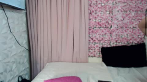 DONT FORGET TO FOLLOW ME AND GIVE ME A THUMBS UP GUYS- martha online show from 10/19/25, 03:18