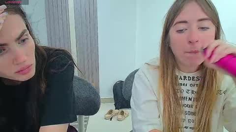 marthabarens online show from 05/10/26, 01:38