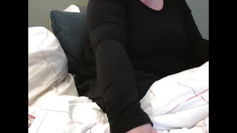 Martha online show from 02/16/25, 02:00