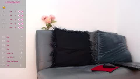 marthina thompson online show from 02/25/25, 06:42