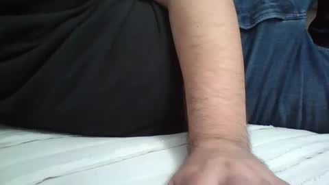 Snapshot of marti697 chatting on 02/25/25, 05:41 marti697 online show from 02/25/25, 05:41