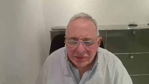 Snapshot of martin_1947 chatting on 03/07/26, 07:11 martin_1947 online show from 03/07/26, 07:11