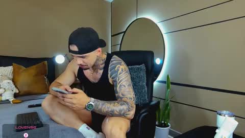 ONLYFANS Sotoandres   modelo independiente online show from 12/22/25, 12:40