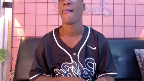 Martin online show from 10/22/25, 01:06