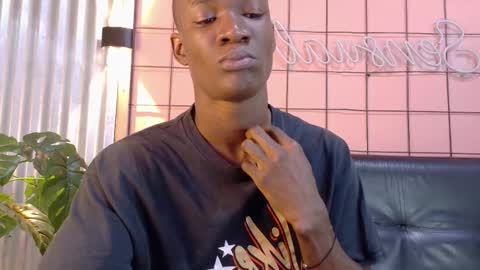 Martin online show from 11/19/25, 01:27