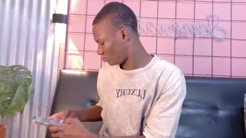 Martin online show from 12/02/25, 01:33