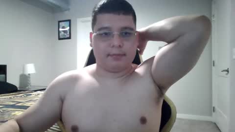 martin_militaryboy online show from 05/27/26, 01:57