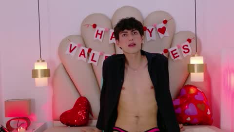 Snapshot of martin_williams_ chatting on 02/14/26, 07:10 martin_williams_ online show from 02/14/26, 07:10