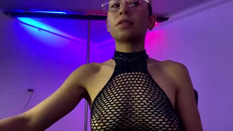 100 explicit here. follow  online show from 09/23/25, 03:48