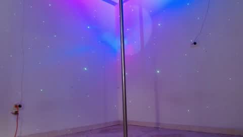 100 explicit here. follow  online show from 02/12/26, 04:57