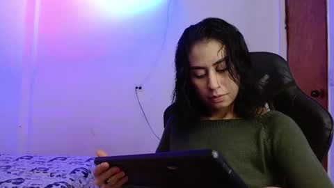 100 explicit here. follow  online show from 07/13/26, 12:24