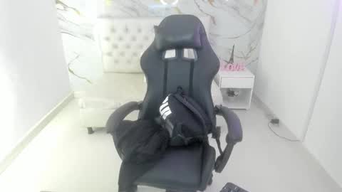   online show from 02/27/26, 11:54