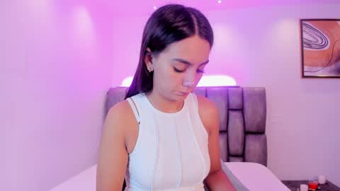 Martina online show from 01/22/25, 11:34