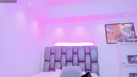 Martina online show from 12/22/25, 11:29