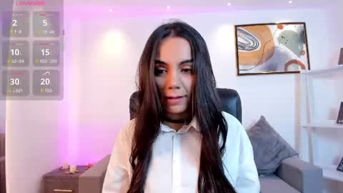 Martina online show from 07/25/26, 11:30