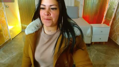 Snapshot of martina_tay chatting on 04/08/26, 03:06 Hey im martina online show from 04/08/26, 03:06