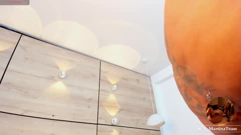 martina touss  online show from 09/18/25, 08:11