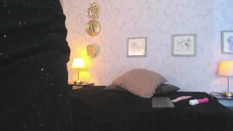 Snapshot of martinacurvy_ chatting on 06/10/26, 10:36 Martina Caicedo online show from 06/10/26, 10:36